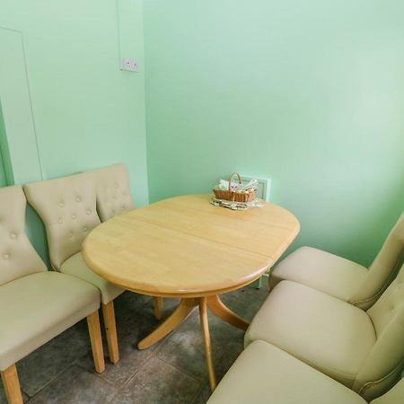 Tir Bedw Villa Ederyn Екстериор снимка