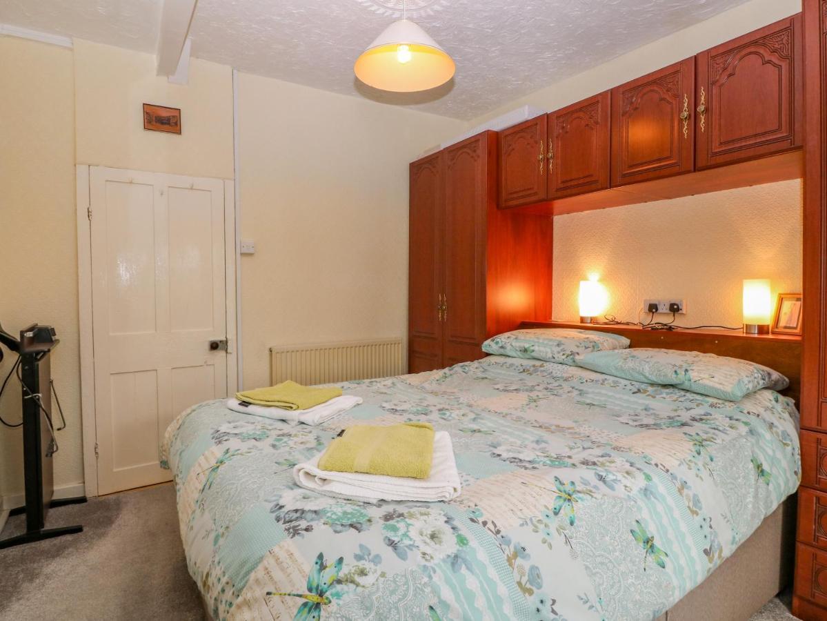 Tir Bedw Villa Ederyn Екстериор снимка