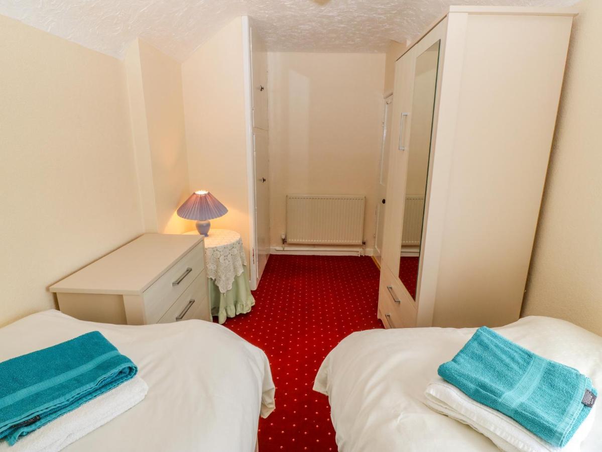 Tir Bedw Villa Ederyn Екстериор снимка